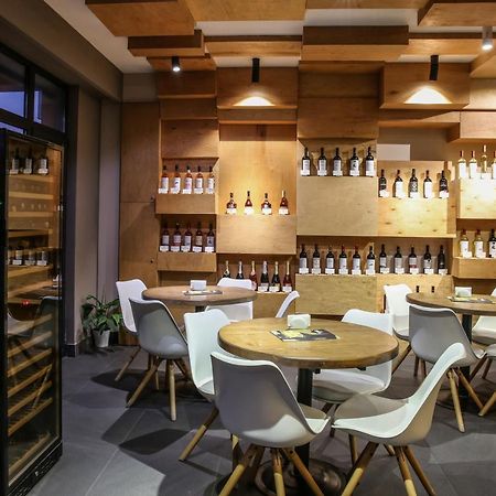 Wine Hotel คีชีเนา ภายนอก รูปภาพ