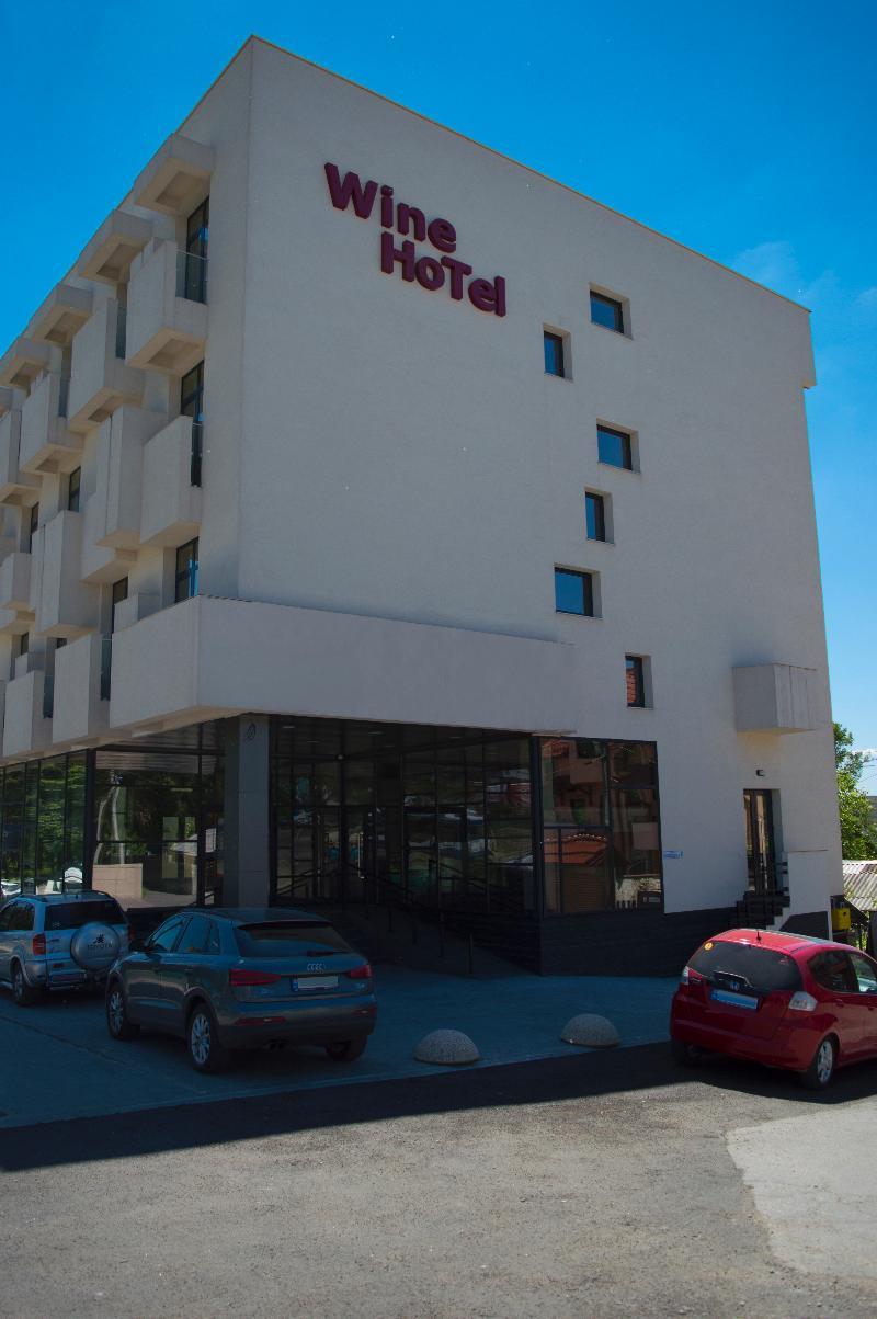 Wine Hotel คีชีเนา ภายนอก รูปภาพ